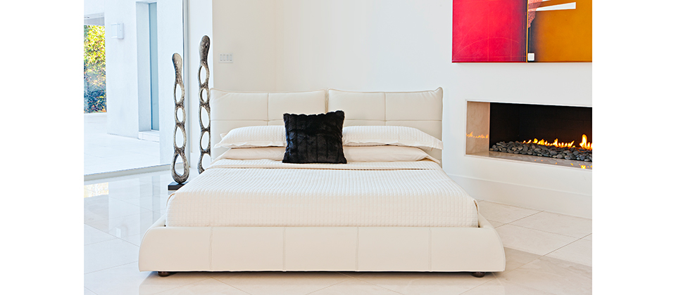 How to Create a Cozy Winter White Bedroom