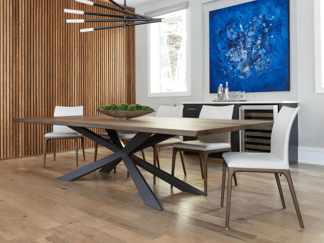 Spyder Dining Table – Walnut/Graphite